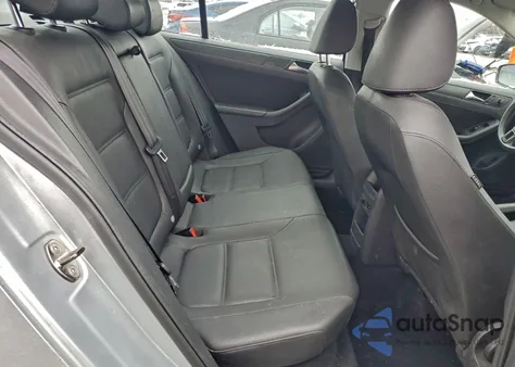 2012 Volkswagen Jetta Se z USA, uszkodzony, nr VIN 3VWDX7AJ3CM460569